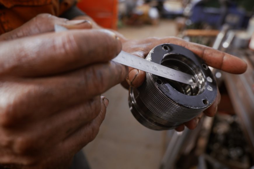 Hydraulic Cylinder Repairs Services ADP Hydraulics