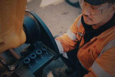 HYDRAULIC INSTALLATIONS